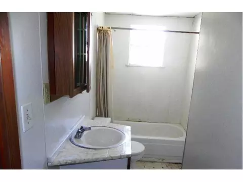 825 W Apache St, Purcell, OK 73080 photo 4