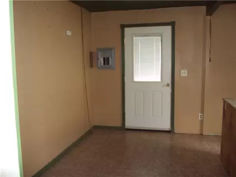 825 W Apache St, Purcell, OK 73080 photo 3