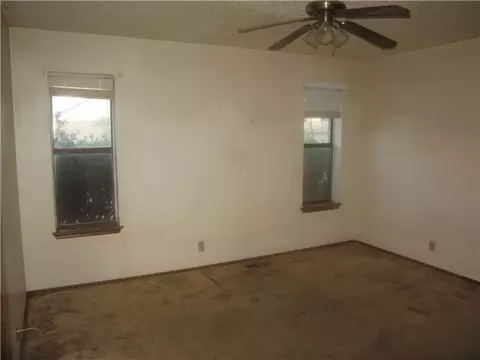 217 Crest Pl, Norman, OK 73071 photo 6