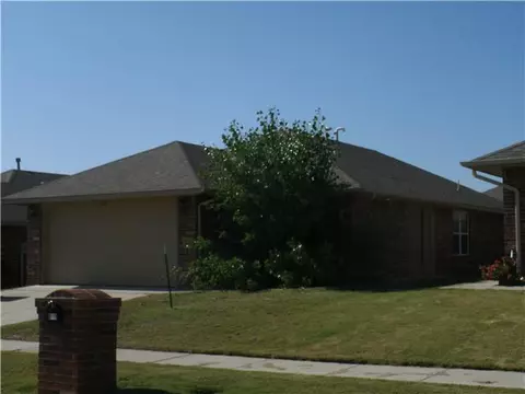 513 Apache Gate Dr, Yukon, OK 73099 photo 1