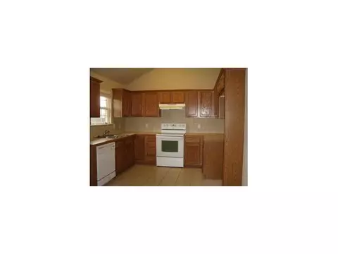 513 Apache Gate Dr, Yukon, OK 73099 photo 4