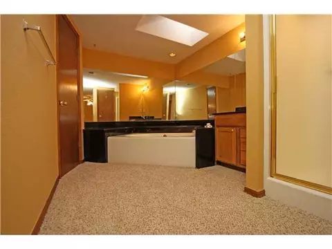2124 Lakecrest Dr, Moore, OK 73170 photo 15