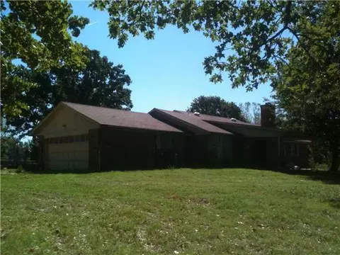 1 Wynema Rd, Mcloud, OK 74851 photo 2