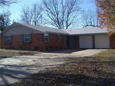 3721 N Eagle Ln, Bethany, OK 73008 photo 1