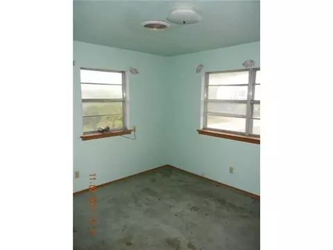 512 Willow St, Tuttle, OK 73089 photo 6