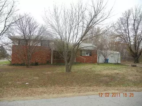 512 Willow St, Tuttle, OK 73089 photo 1