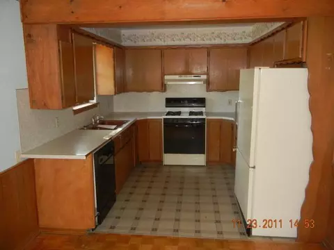 512 Willow St, Tuttle, OK 73089 photo 3