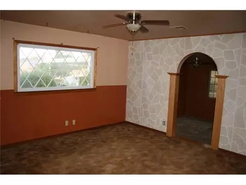 205 Paul Ave, Guymon, OK 73942 photo 6