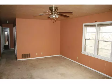 205 Paul Ave, Guymon, OK 73942 photo 9