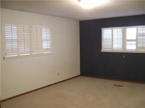 8101 NW 32, Bethany, OK 73008 photo 15