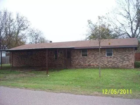 101 Wells Ave, Colbert, OK 74733 photo 1