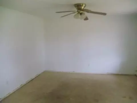 812 Oklahoma, Morrison, OK 73061 photo 2