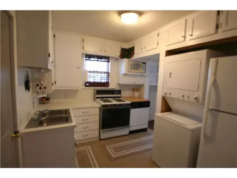 135 E Mosier St, Norman, OK 73069 photo 3