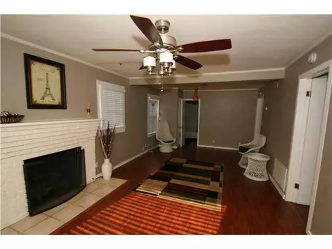 135 E Mosier St, Norman, OK 73069 photo 2