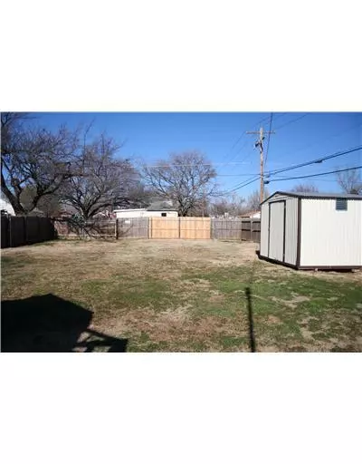 135 E Mosier St, Norman, OK 73069 photo 7