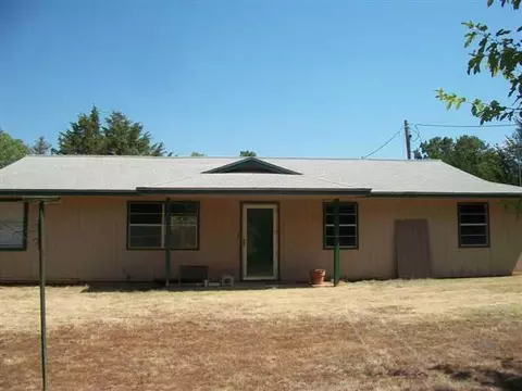9401 E Cedar Hl, Noble, OK 73068 photo 1