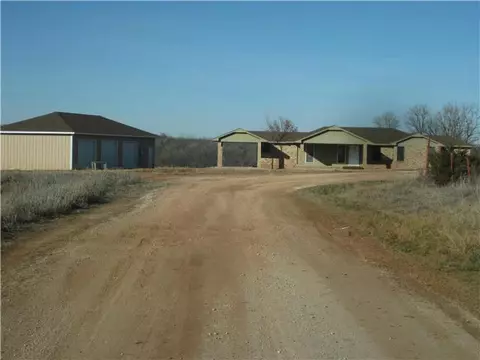 122 Terry Ln, Mcloud, OK 74851 photo 11