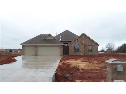 4415 Carson Trl, Guthrie, OK 73044 photo 4