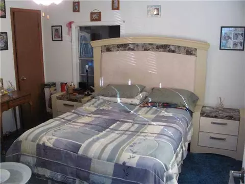 301 S Cedar St, Crescent, OK 73028 photo 13