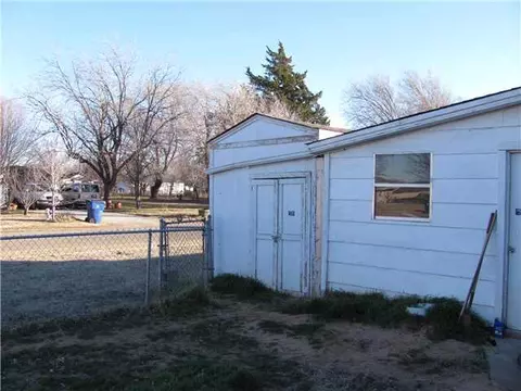 301 S Cedar St, Crescent, OK 73028 photo 18