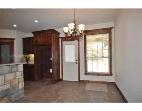 9320 Megans Way, Mcloud, OK 74851 photo 6