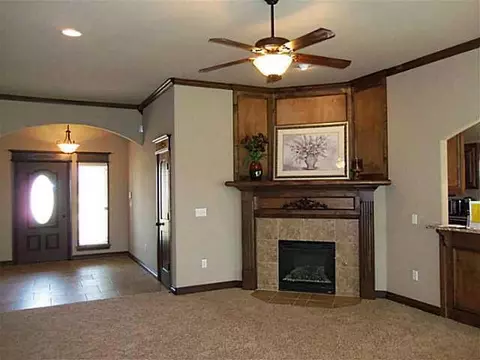 413 Starshine Dr, Norman, OK 73071 photo 3