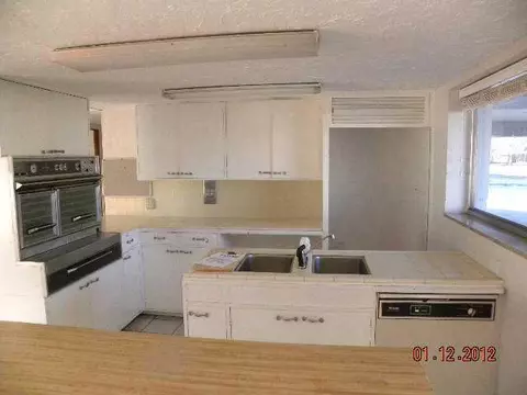 906 N Forrest St, Watonga, OK 73772 photo 6