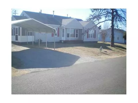 20402 Walker St, Harrah, OK 73045 photo 1
