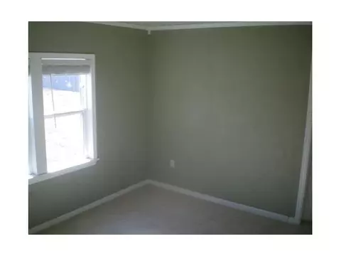 20402 Walker St, Harrah, OK 73045 photo 6