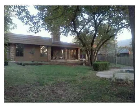 3205 S Adobe Dr, Edmond, OK 73013 photo 8
