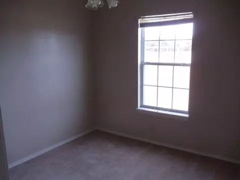 10312 E 3rd St, Stillwater, OK 74075 photo 4