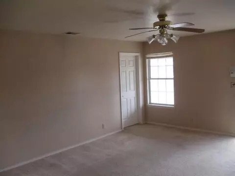 10312 E 3rd St, Stillwater, OK 74075 photo 6