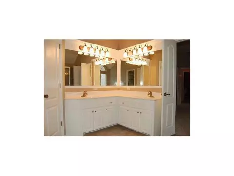 112 Bailey Ct, Norman, OK 73072 photo 13