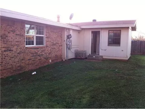 2125 Memphis Dr, Norman, OK 73071 photo 13