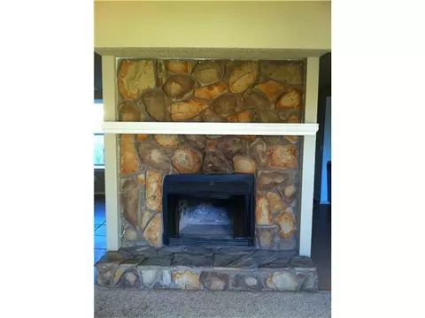 2125 Memphis Dr, Norman, OK 73071 photo 3
