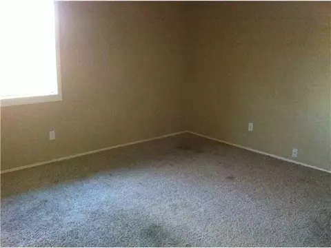 2125 Memphis Dr, Norman, OK 73071 photo 8