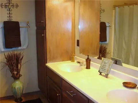 203 E Beech St, Tecumseh, OK 74873 photo 13