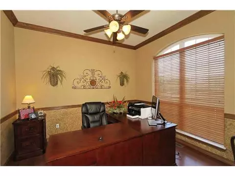 204 W Waterfront Dr, Tuttle, OK 73089 photo 3