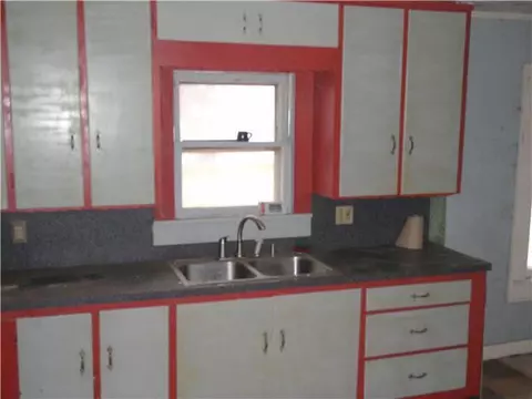 2371 Harrison Ave, Harrah, OK 73045 photo 3