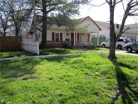 118 W Apache St, Norman, OK 73069 photo 4