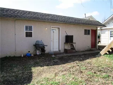 118 W Apache St, Norman, OK 73069 photo 3