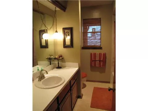 126 Pinewood Dr, Tuttle, OK 73089 photo 6