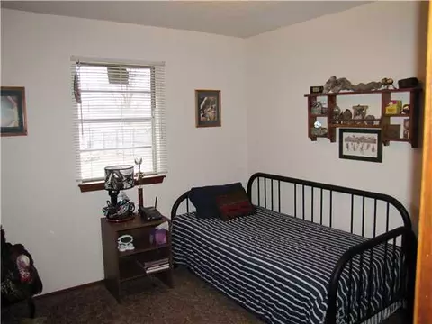 126 Pinewood Dr, Tuttle, OK 73089 photo 9