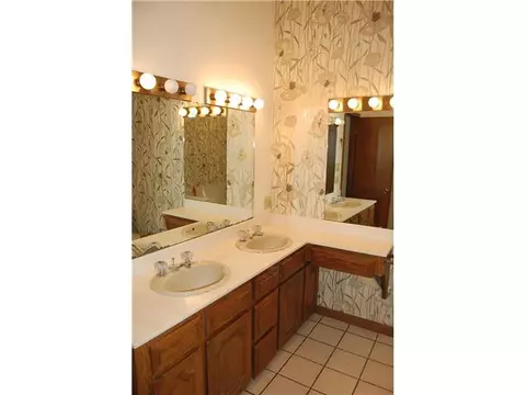 8 Rustic Hills St, Norman, OK 73072 photo 10