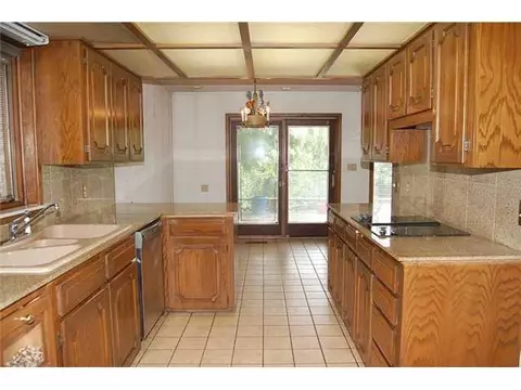 8 Rustic Hills St, Norman, OK 73072 photo 5