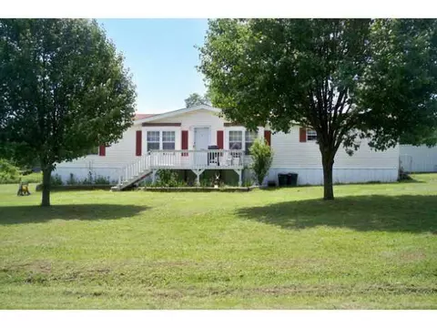 111 E First, Castle, OK 74833 photo 1