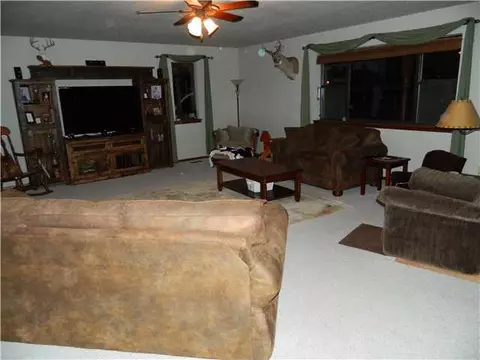 320 E Wagner Rd, Yukon, OK 73099 photo 6