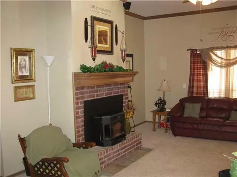 115 Zelda Ln, Mcloud, OK 74851 photo 3