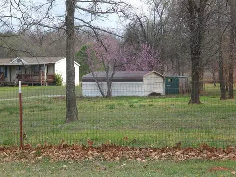 30381 Dutton Rd, Macomb, OK 74852 photo 3