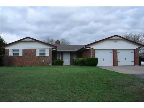 10208 E Rolling Meadows Dr, Mustang, OK 73064 photo 1